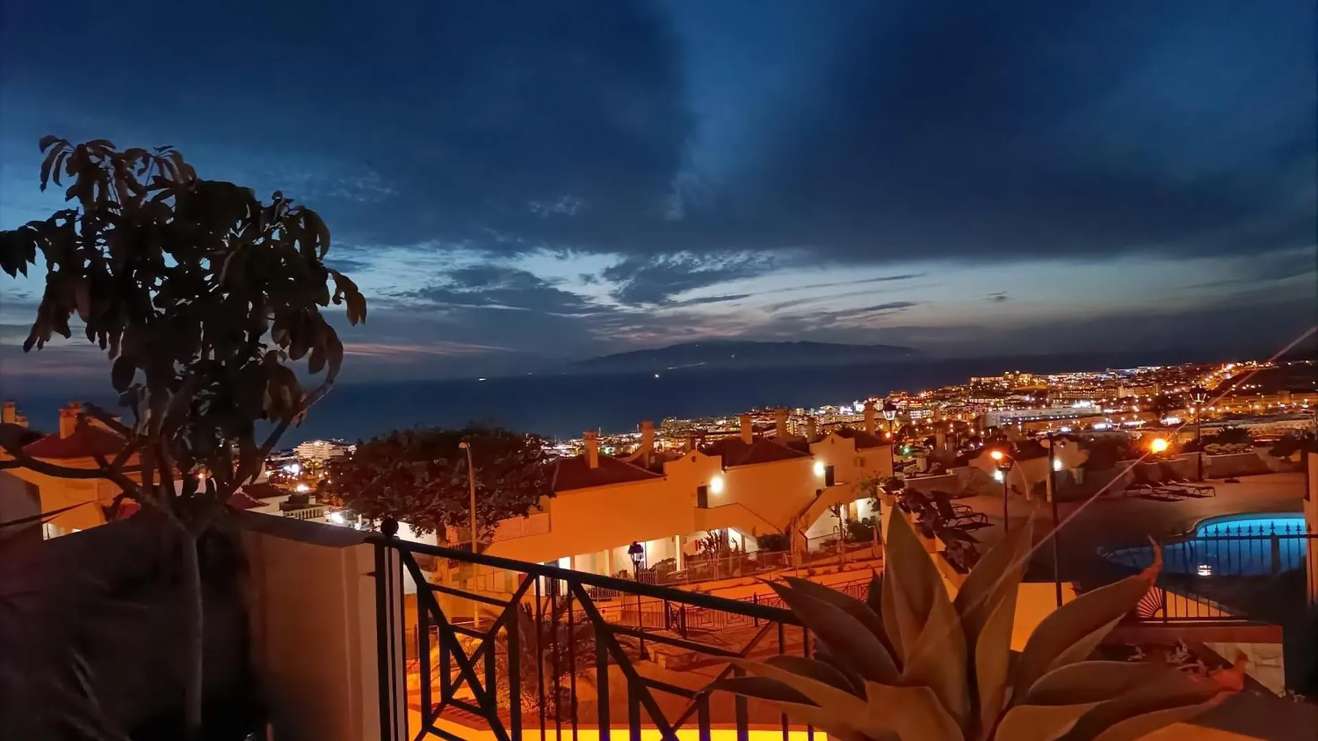 Costa Adeje Topfloor Corner Panoramics Views & Pools Apartment Costa Adeje (Tenerife)